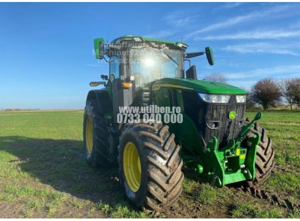 Tractor John Deere 7R 330 de vanzare