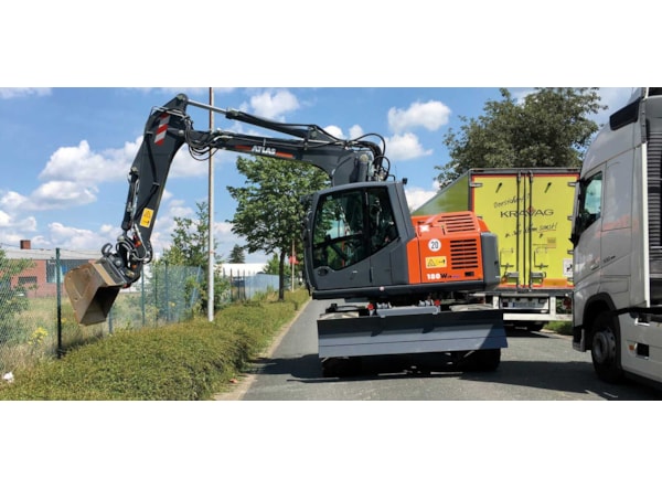 Excavator pe roti Atlas 180 WSR Cabina nu depaseste latimea senilelor+Lama de vanzare