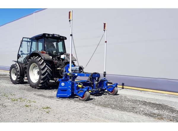  AP MACHINE CONSTRUCTION TS 2500 -- tractoare de min. 90 Cp de vanzare