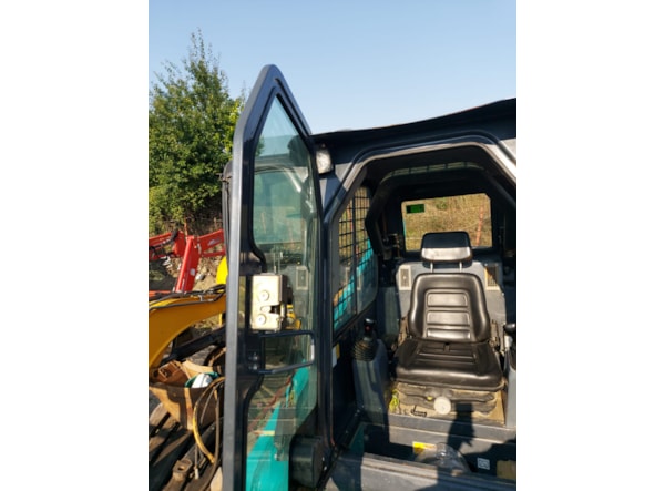 MiniIncarcator SUNWARD 3230 R DISPONIBIL PENTRU INCHIRIERE de vanzare