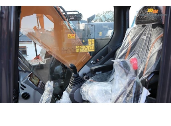 Excavator senile Case CX 245 D SR de vanzare