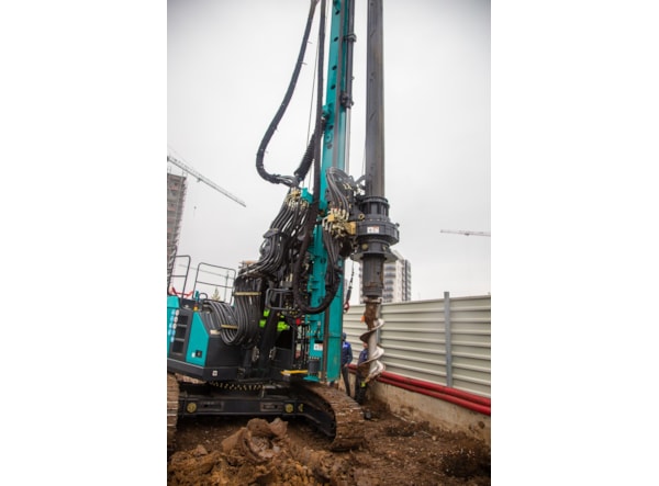 Instalatie de Foraj SUNWARD Instalatie de foraj cu burghiu SWDM85-CFA de vanzare
