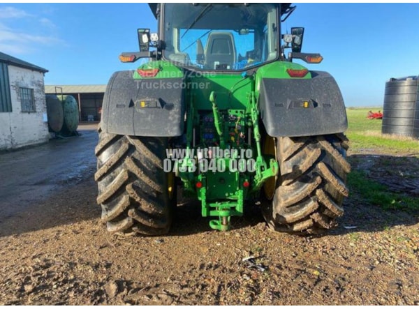 Tractor John Deere 7R 330 de vanzare