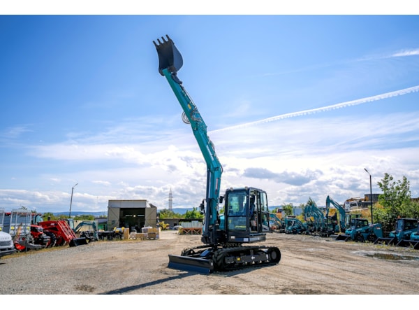 Midiexcavator SUNWARD SWE 90 UF + PICON GRATUIT de vanzare