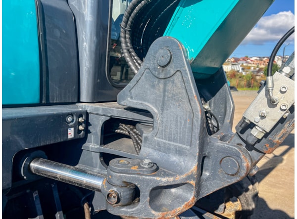 Midiexcavator SUNWARD SWE 60 Uf de vanzare