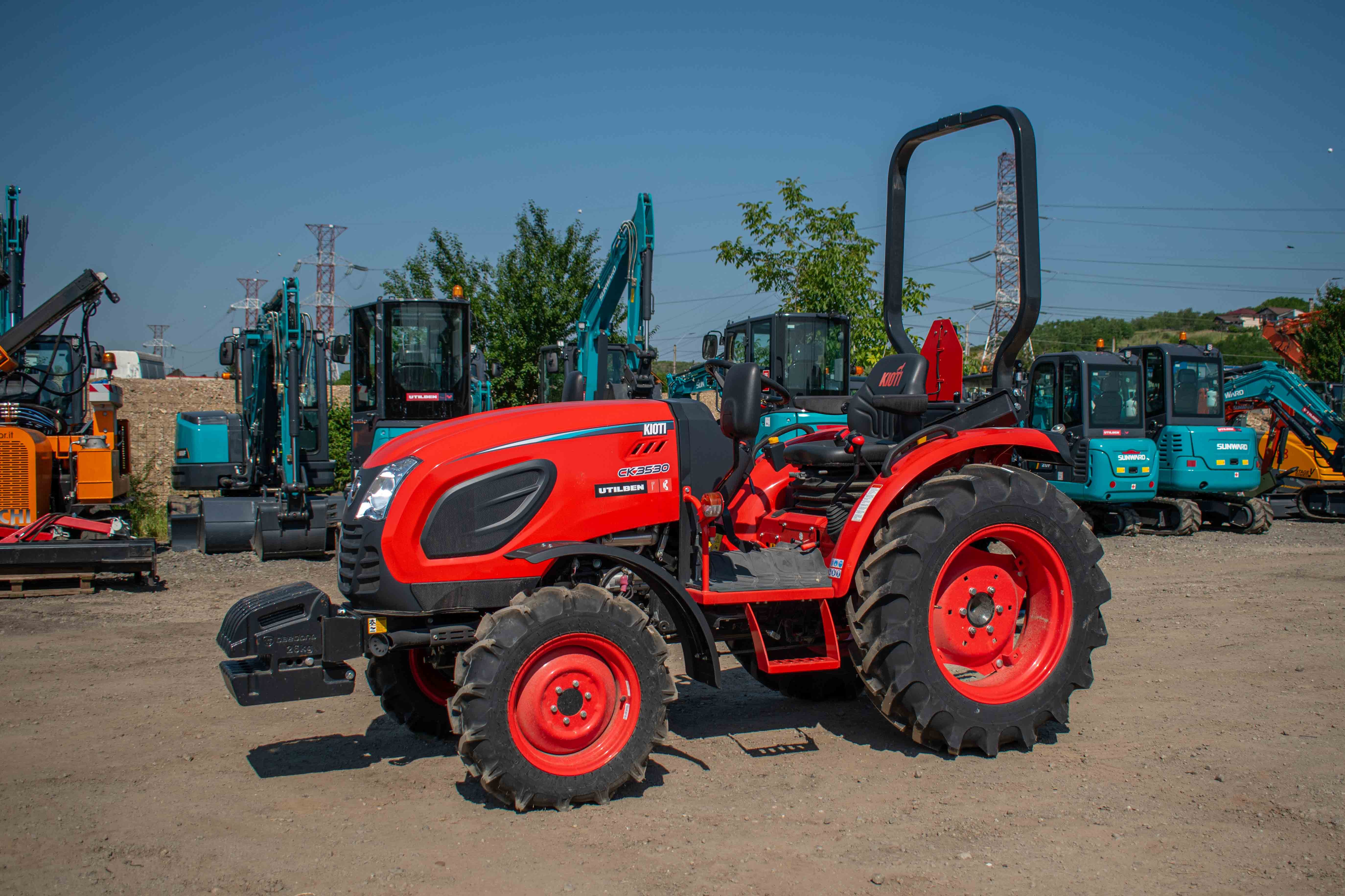 Tractoare CK 3530 ROPS 