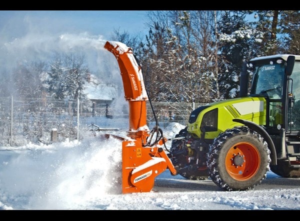 Pachete atasamente Samasz Freza de zapada tractor Tornado 202 + Sararita Gobi 100 de vanzare