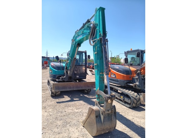 Midiexcavator SUNWARD 90UF de vanzare