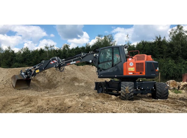 Excavator pe roti Atlas 180 WSR Cabina nu depaseste latimea senilelor+Lama de vanzare