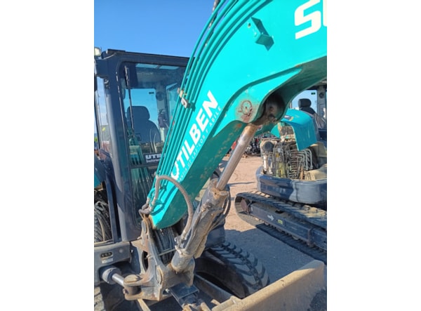 Miniexcavator SUNWARD 35UF  R DISPONIBIL PENTRU INCHIRIERE de vanzare