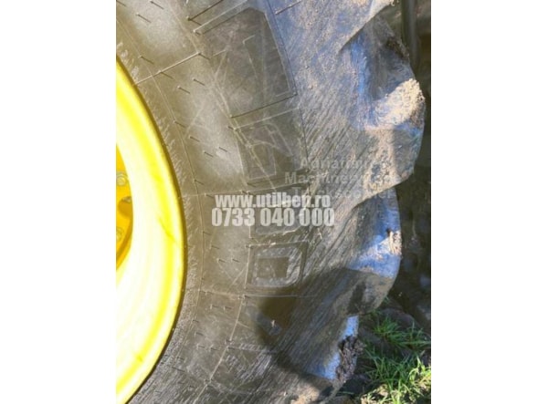 Tractor John Deere 7R 330 de vanzare