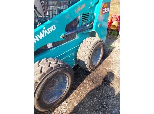 MiniIncarcator SUNWARD 3230 R DISPONIBIL PENTRU INCHIRIERE de vanzare