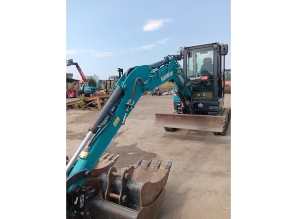Miniexcavator SUNWARD 35UF  R DISPONIBIL PENTRU INCHIRIERE de vanzare