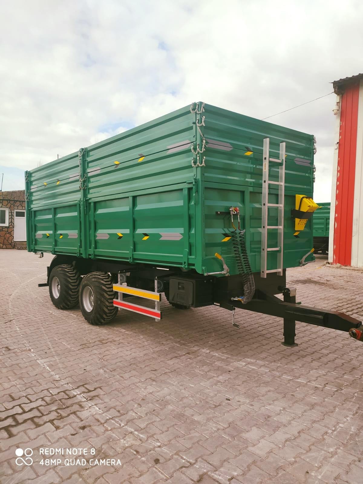 Remorci Agricole NGM3-A2T4-02-12T / Tandem 12 tone