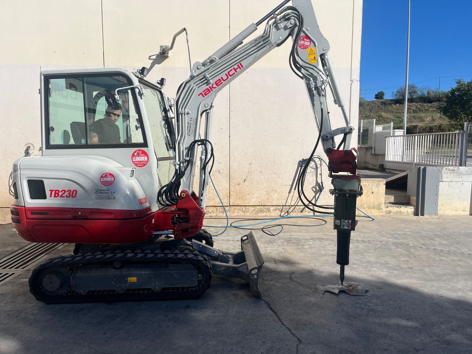 Picon / Ciocan hidraulic TBK 175 H -- miniexcavator 1,8 - 3,0 t.