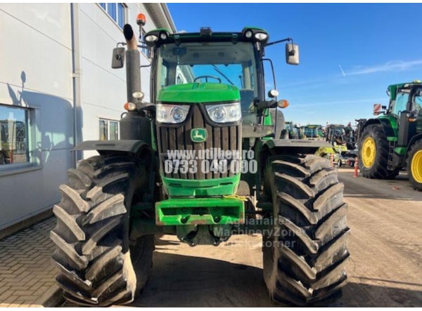 Tractor John Deere 6215R de vanzare