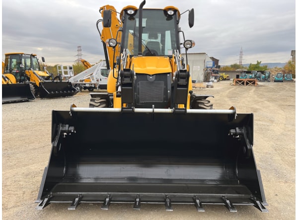 Buldoexcavator CUKUROVA 885 STAGE V Echipare Pro de vanzare
