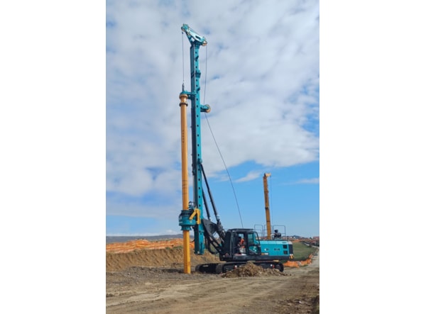 Instalatie de Foraj SUNWARD SWDM 165SW Kelly bar 4x 13 m de vanzare