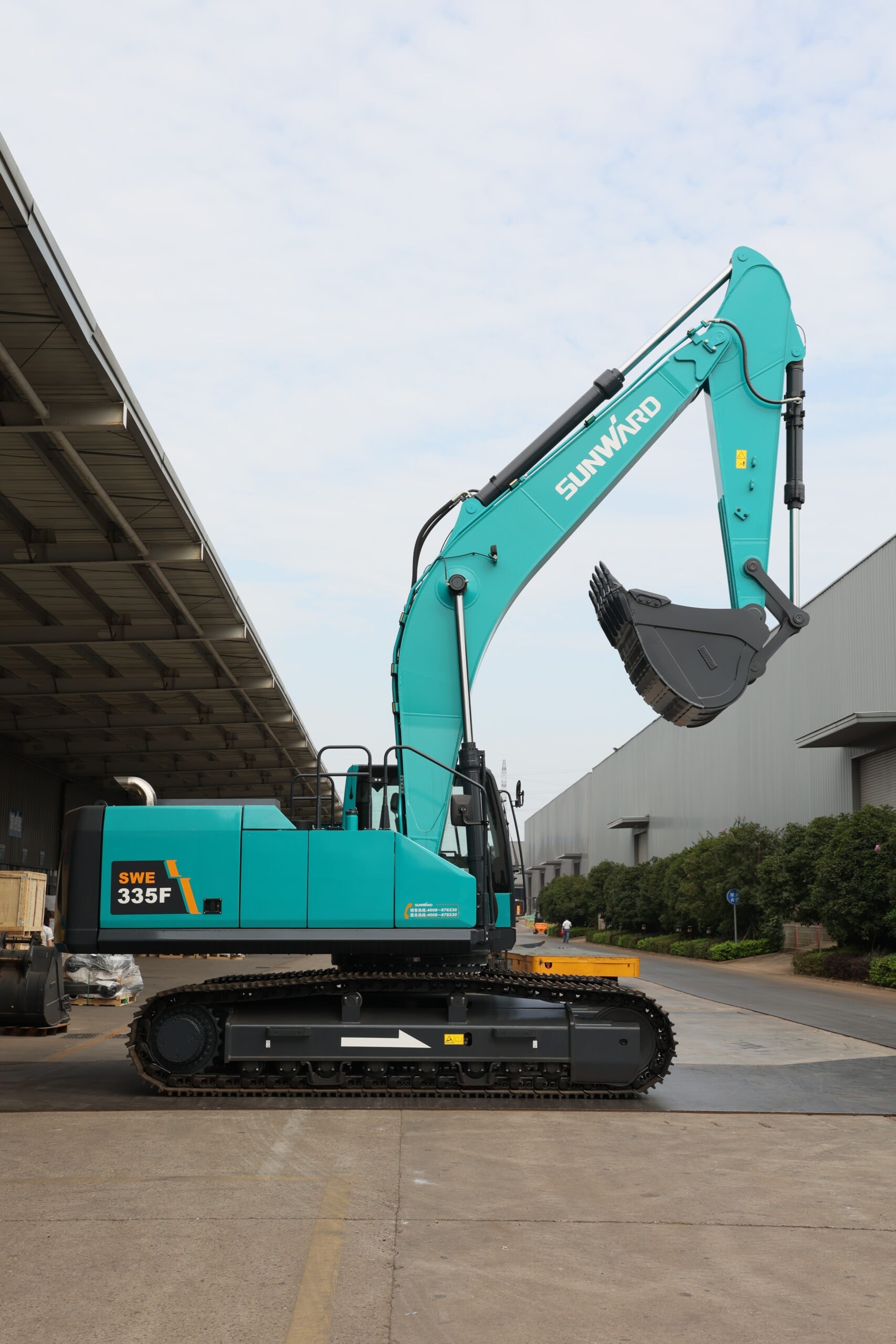 Excavatoare Senile SWE335F DISPONIBIL INCHIRIERE