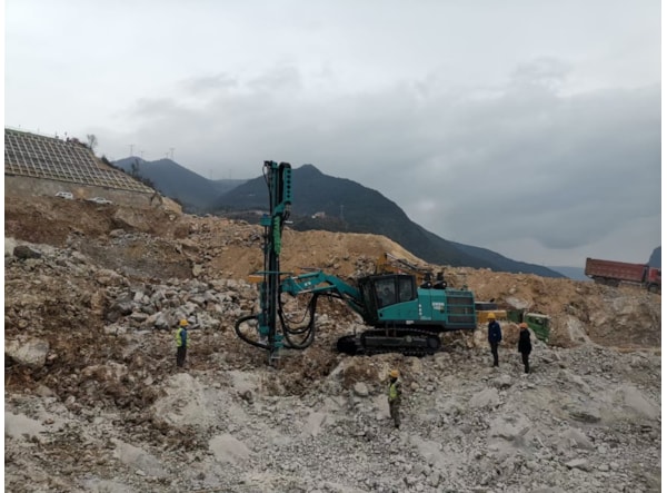 Instalatie de Foraj SUNWARD SWDH102S - Foraj piatra de vanzare