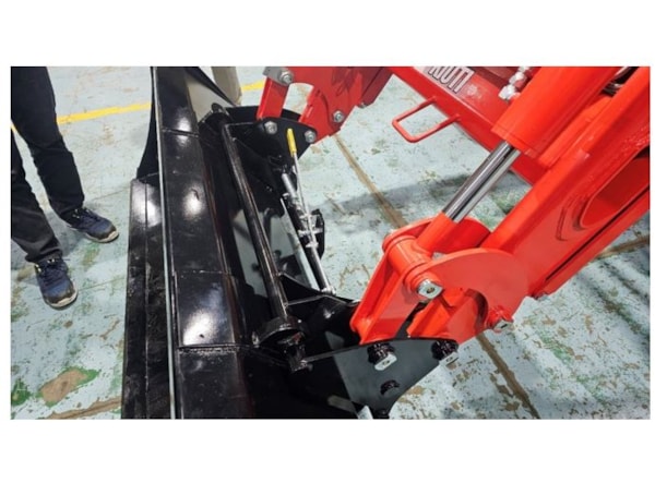 Incarcator frontal tractor Kioti KL5510N-E-SQ pentru seria DK 45 , 50 si 60 CP de vanzare