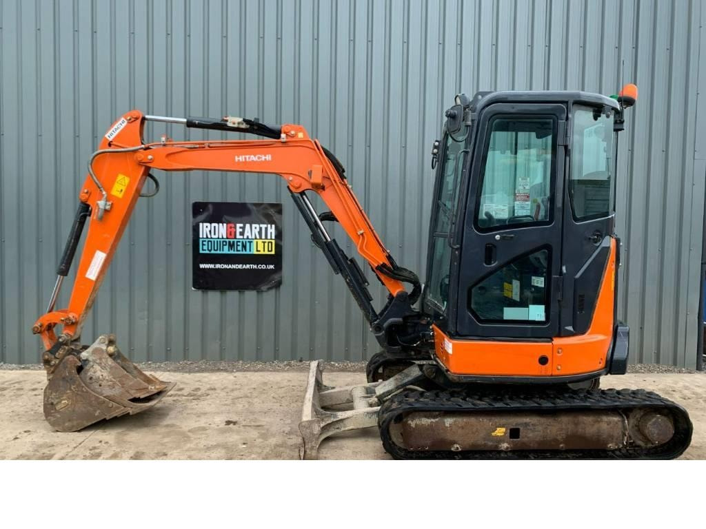 Specificatii Miniexcavator Hitachi ZX 33 U-5 A de vanzare