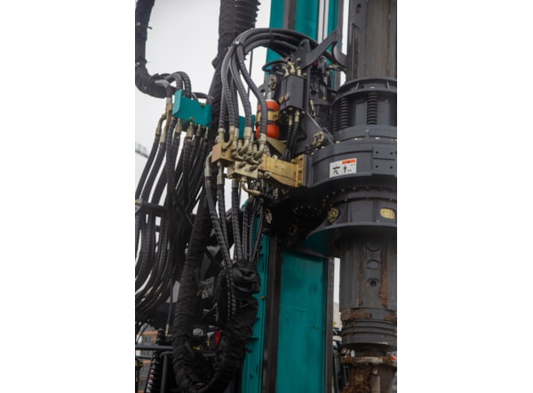 Instalatie de Foraj SUNWARD Instalatie de foraj cu burghiu SWDM85-CFA de vanzare