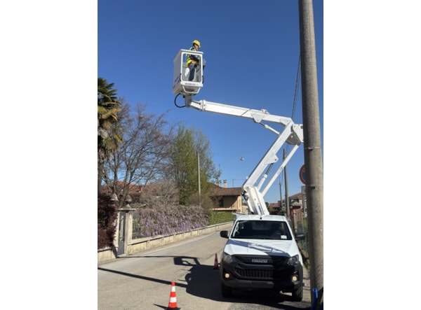 Nacela Autosasiu Multitel MXE 130 Autosasiu ISUZU 4X4  de vanzare