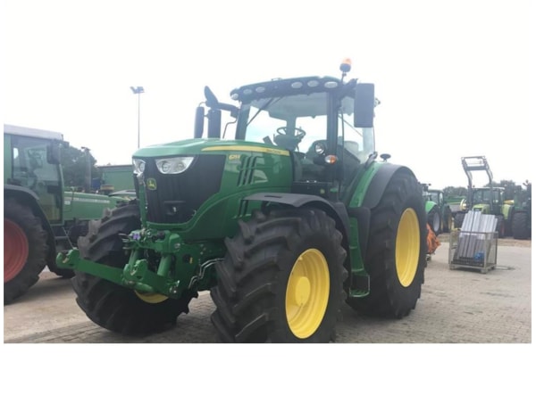 Tractor John Deere 6215R de vanzare