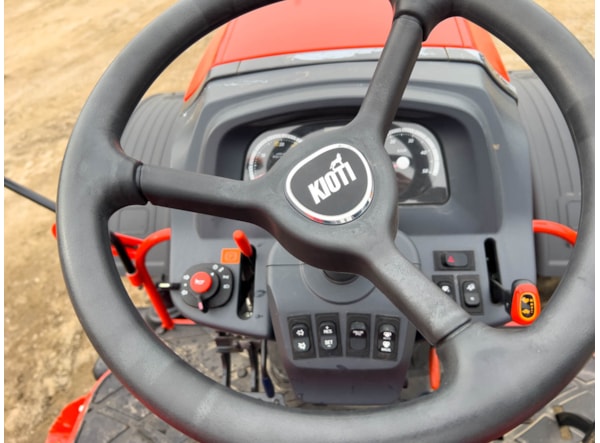 Tractor Kioti DK 6020H ROPS de vanzare