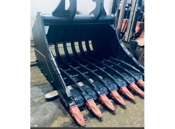 Cupa Sortare UtilMAX 1600 mm - 1.785 mc  - excavator 29 - 33 t de vanzare