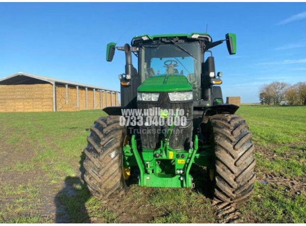 Tractor John Deere 7R 330 de vanzare