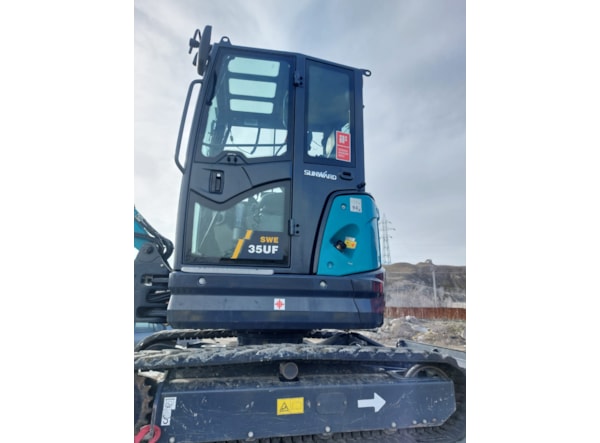 Miniexcavator SUNWARD 35UF DISPONIBIL PENTRU INCHIRIERE de vanzare
