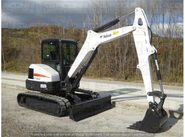 Miniexcavator Bobcat E55 de vanzare