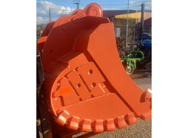 Cupa excavator UtilMAX Cupa Cariera 2.2 mc - - Excavator 30-38 t. -- de vanzare