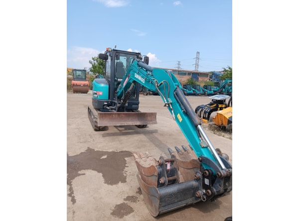 Miniexcavator SUNWARD 35UF  R DISPONIBIL PENTRU INCHIRIERE de vanzare