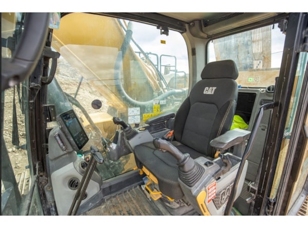 Excavator senile Caterpillar CAT 336GC de vanzare