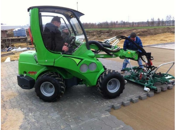  UtilMAX Cleste pentru pavaje Hunklinger P12-2 PROFI TWIST - miniexcavator 2.5 - 9 t. de vanzare