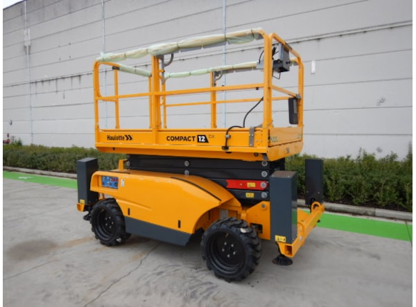 Nacela Foarfeca Haulotte C12DX de vanzare
