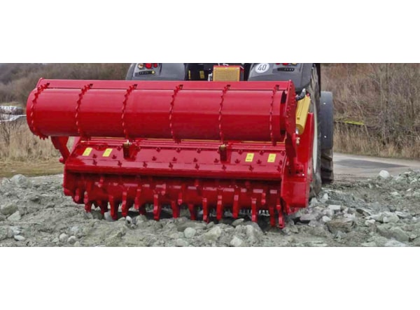  UtilMAX SEPPI MAXISOIL 250 - tractor 300 - 500 Cp de vanzare