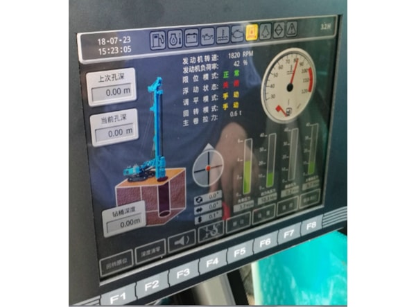 Instalatie de Foraj SUNWARD SWDM160H-2 cu sistem de ridicare pe troliu  (Winch Crowd System) de vanzare