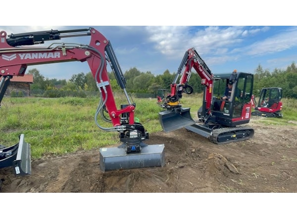 Tilt rotator Steelwrist X06 Direct fit / S40 - miniexcavator 4 - 6 t. de vanzare