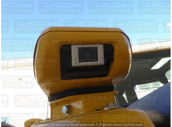 Excavator senile Komatsu PC88MR-11 de vanzare