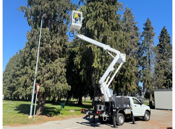 Nacela Autosasiu Multitel MXE 130 Autosasiu ISUZU 4X4  de vanzare