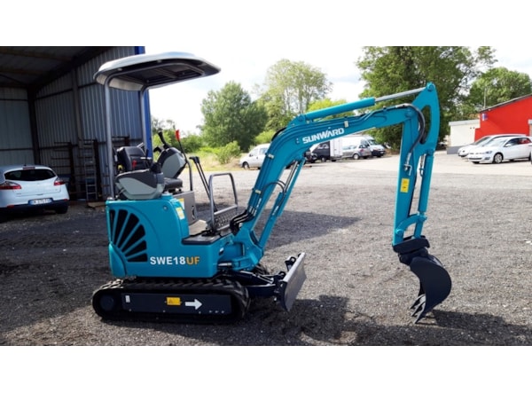 Miniexcavator SUNWARD 18 UF CANOPY de vanzare