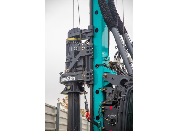 Instalatie de Foraj SUNWARD Instalatie de foraj cu burghiu SWDM85-CFA de vanzare