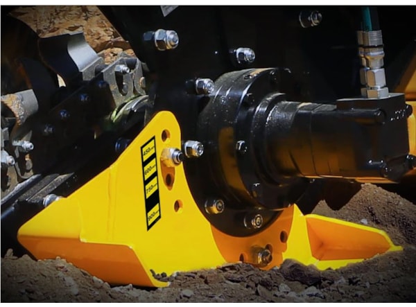 Trencher Digga Bigfoot BFT 900 - miniincarcator/miniexcavator 1,5 - 4,5 t. de vanzare