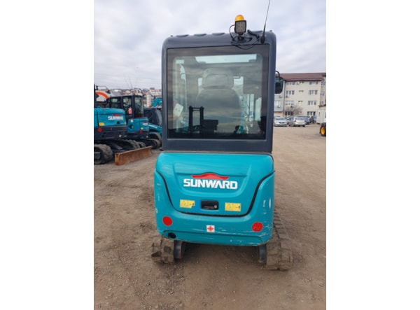 Miniexcavator SUNWARD SWE 20F  de vanzare