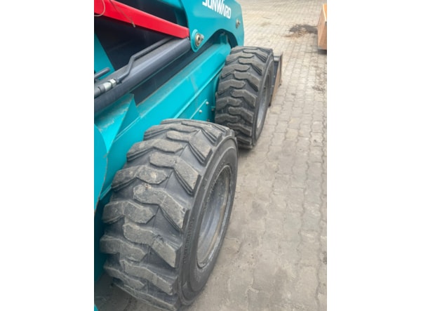 MiniIncarcator SUNWARD Miniincarcator SWL3230 disponibil pentru inchiriere de vanzare