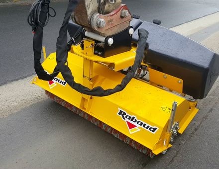 Perie RABAUD ASTRANET 1500 PE- midiexcavator 4 - 12 t. de vanzare